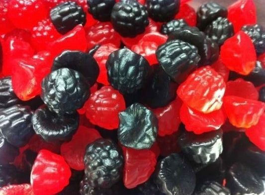 PICK N MIX RETRO SWEETS blackberry and raspberry gums 200g